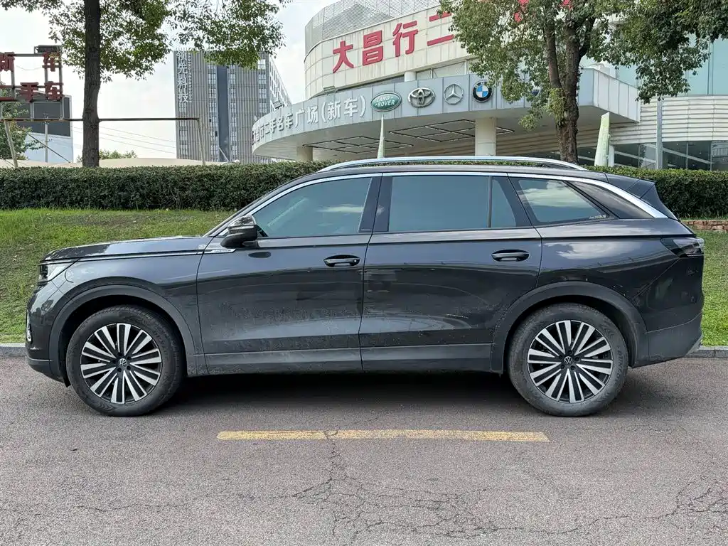 Volkswagen Tavendor 2023