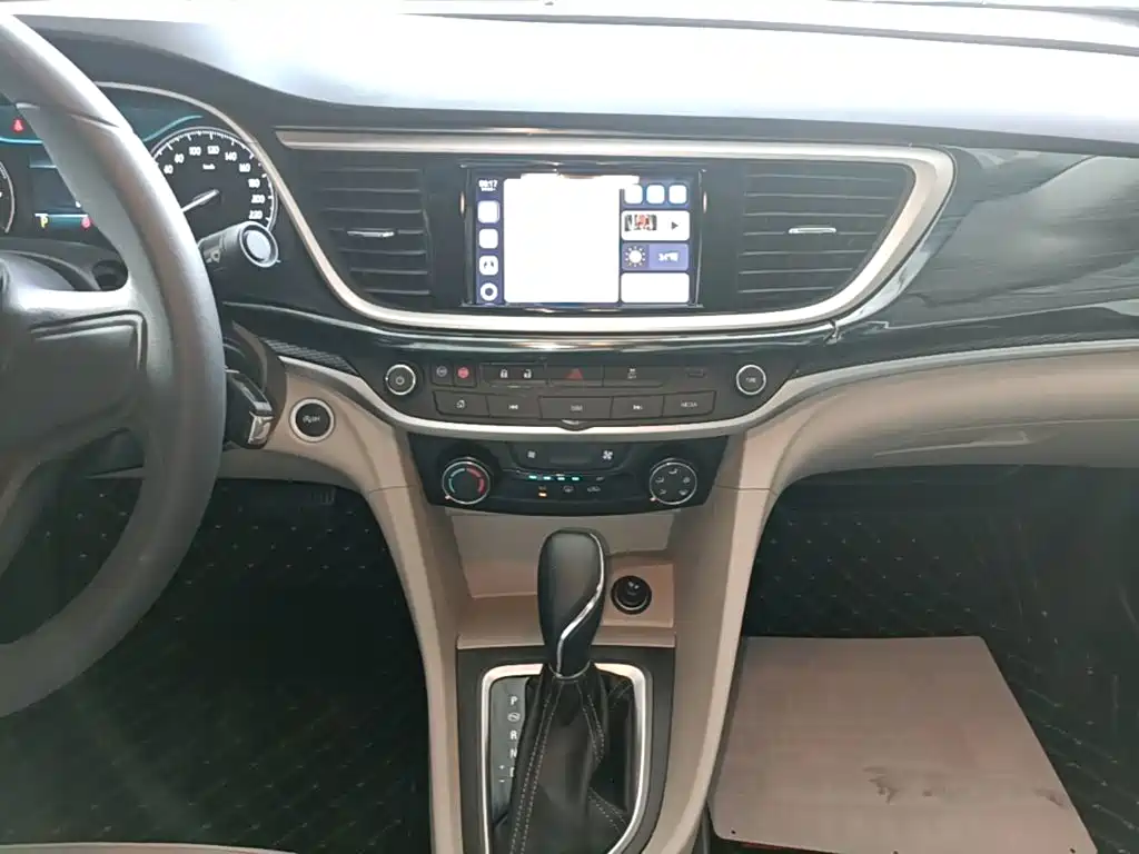 Buick Excelle 2020 — фото 13