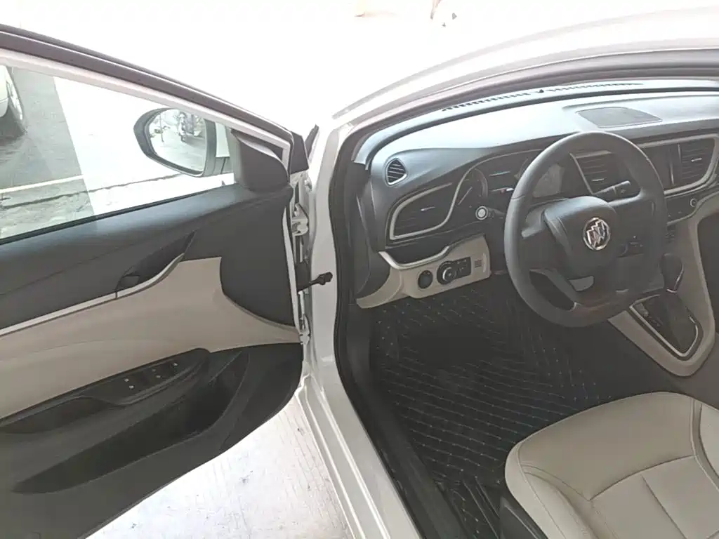 Buick Excelle 2020 — фото 16