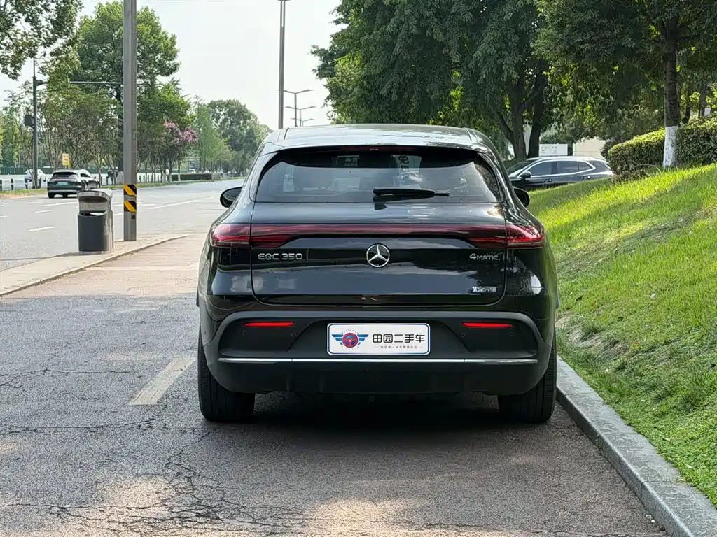 Mercedes-Benz EQC 2022
