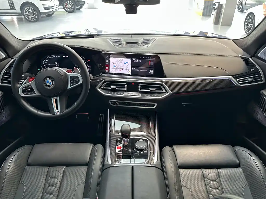 BMW X5 M 2021 — фото 9