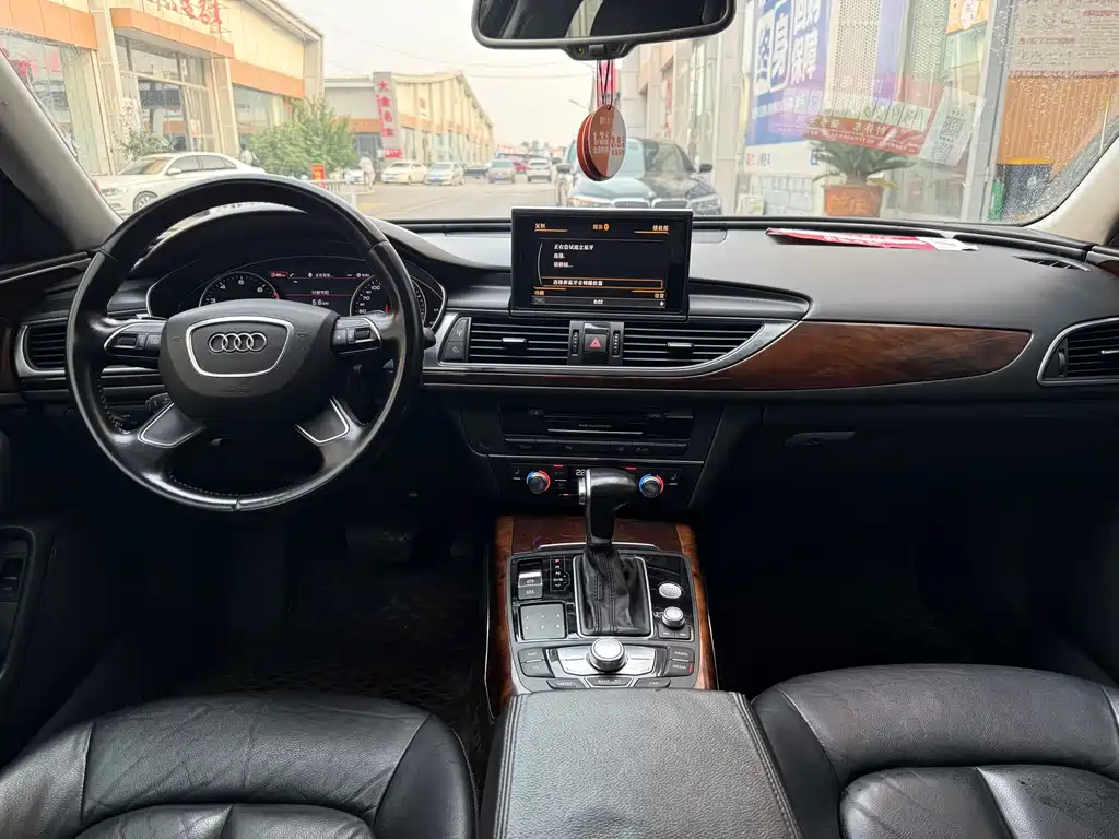 Audi A6L 2015 — фото 9