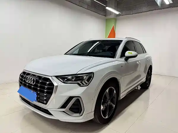 Audi Q3 2023