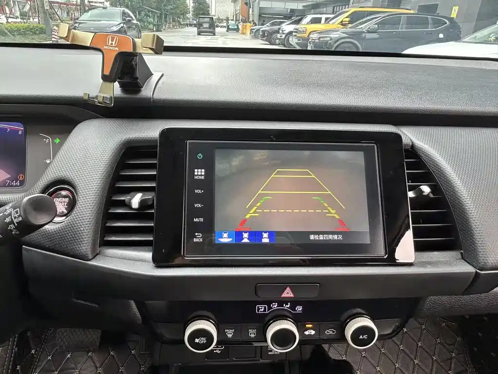 Honda Fit 2021 — фото 13