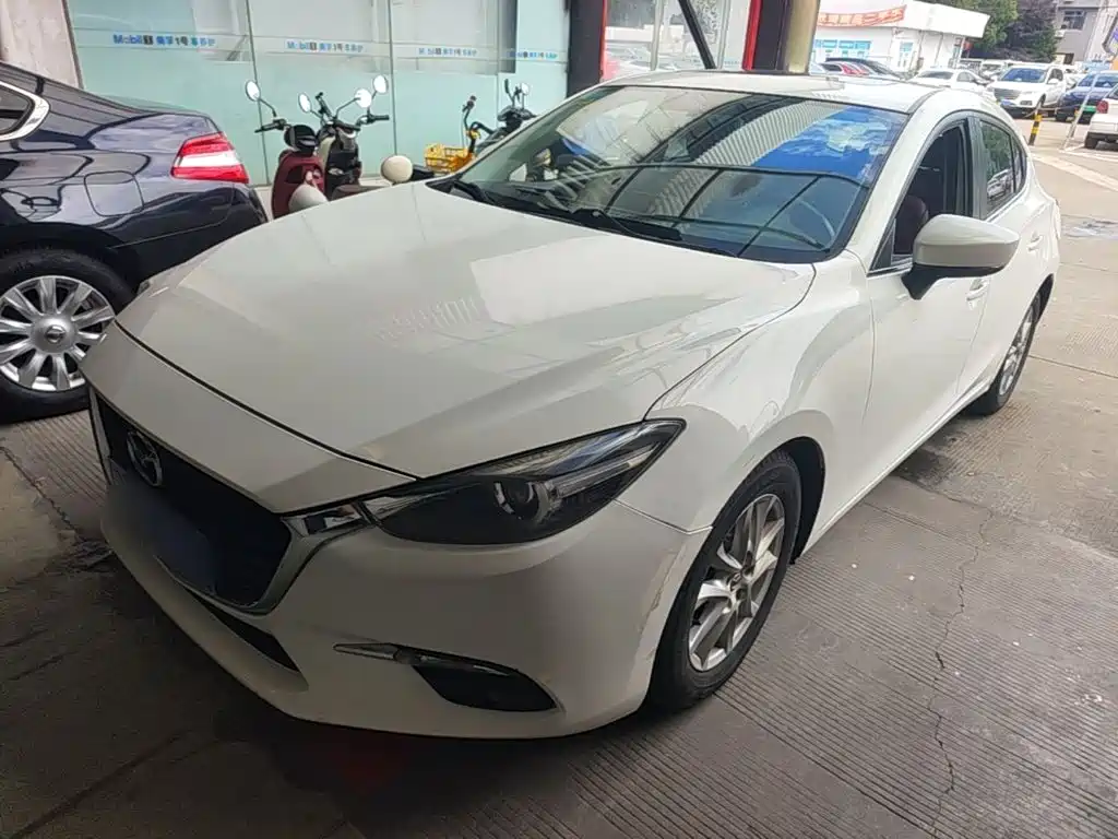 Mazda 3 Axela 2018