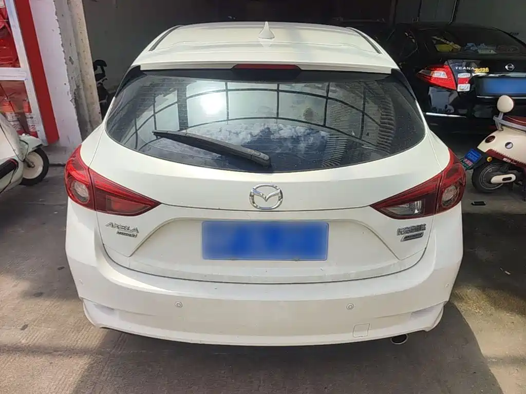 Mazda 3 Axela 2018