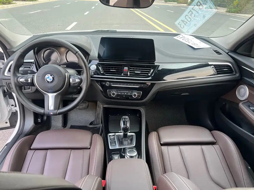 BMW 1 Series 2023