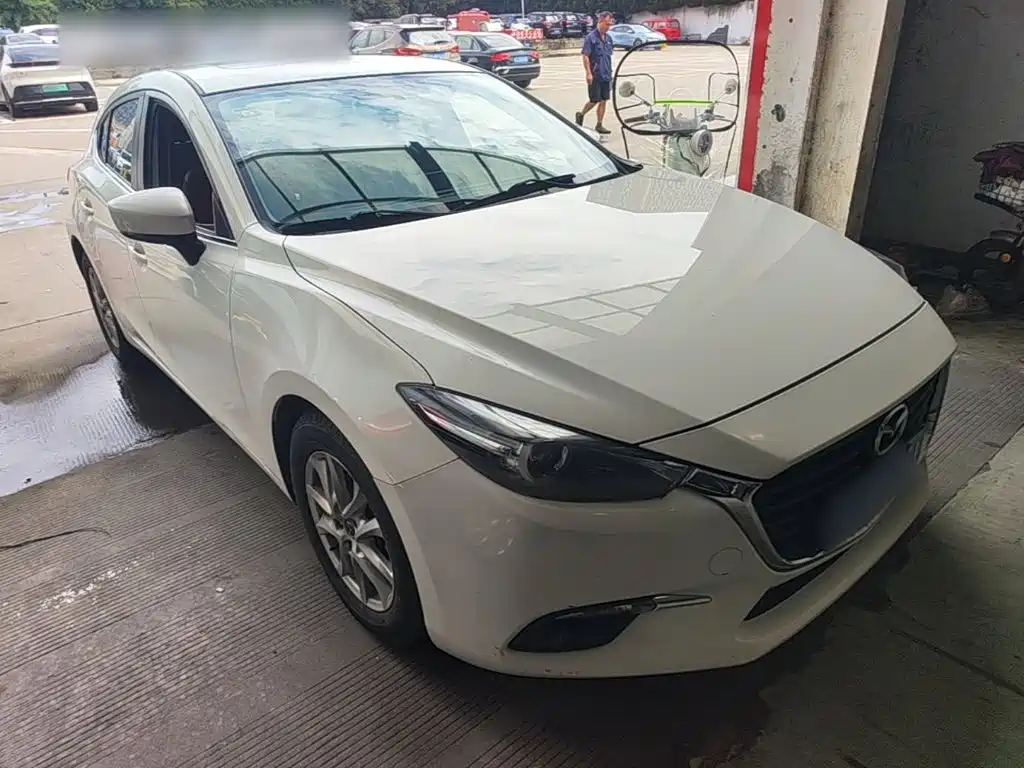 Mazda 3 Axela 2018