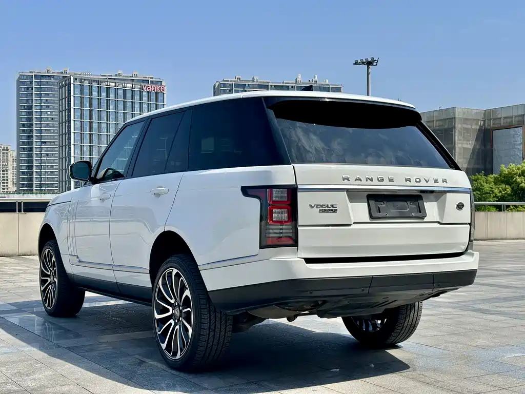 Land Rover Range Rover 2018 — фото 4