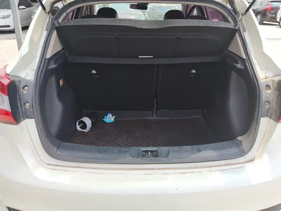 Nissan Tiida 2017