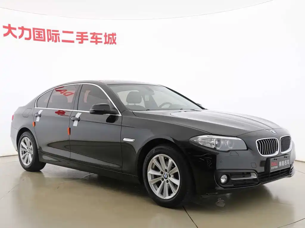 BMW 5 Series 2015 — фото 3