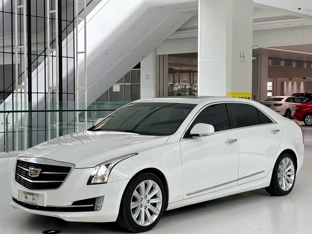 Cadillac ATS-L 2019 — фото 1