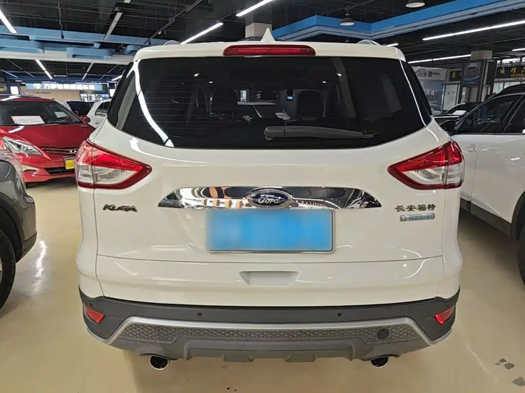 Ford Kuga 2016 — фото 6