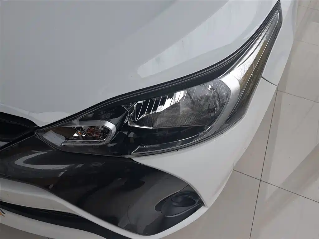 Toyota Yaris L 2021 — фото 24
