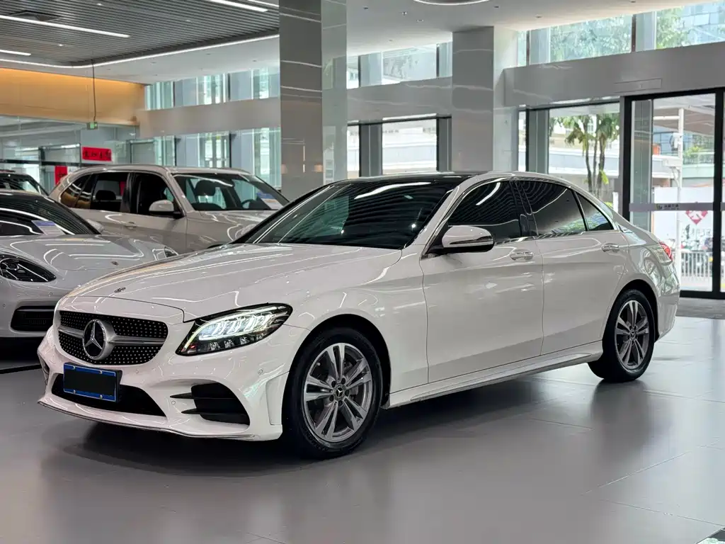 Mercedes-Benz C-Class 2020 — фото 1