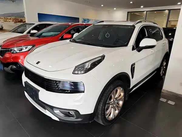 Lynk & Co 01 2018