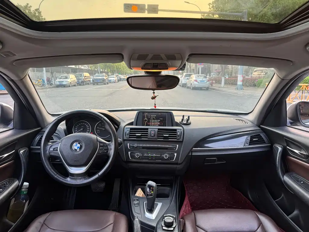 BMW 1 Series 2013 — фото 9