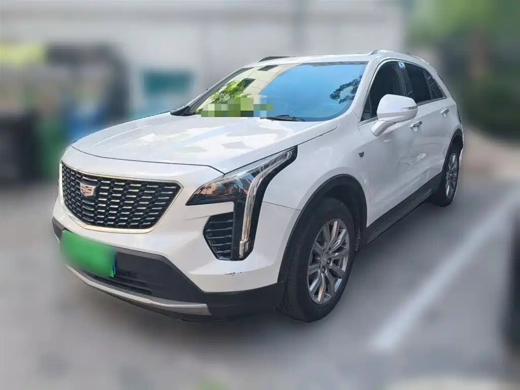 Cadillac XT4 2021 — фото 1