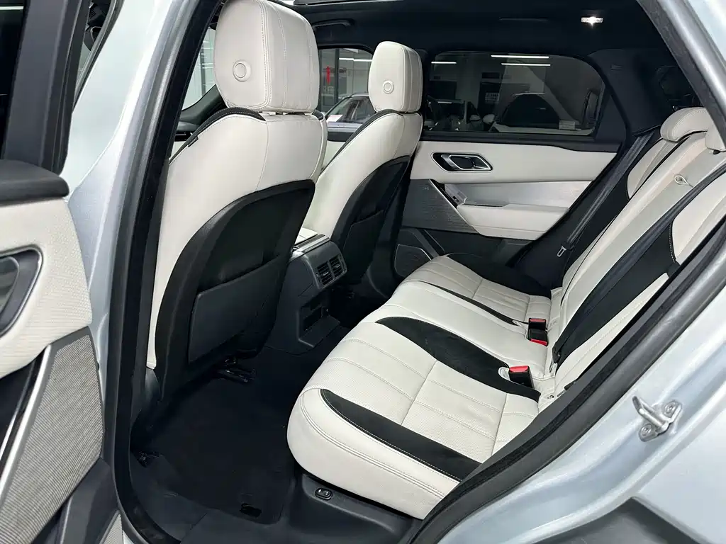 Land Rover Range Rover Velar 2019 — фото 29