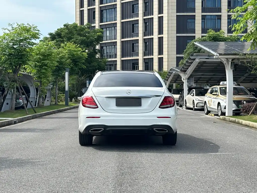 Mercedes-Benz E-Class 2020