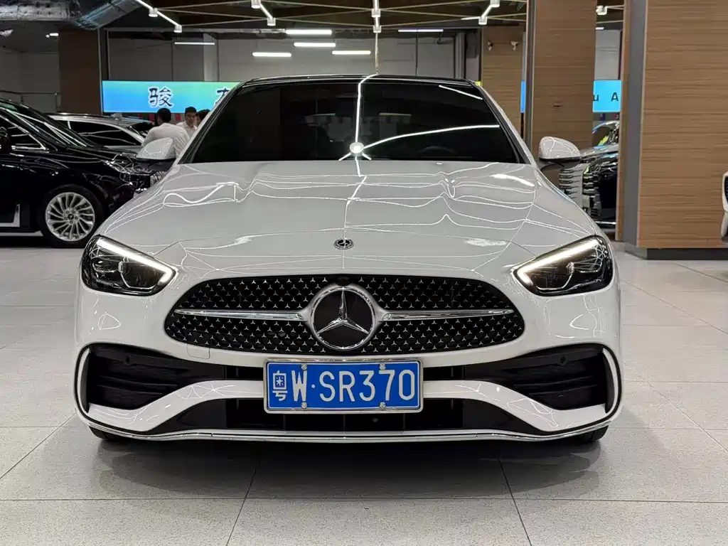 Mercedes-Benz C-Class 2022