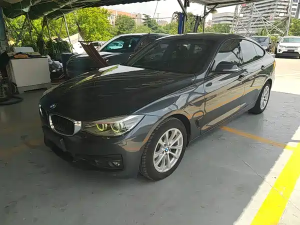 BMW 3 Series GT 2017
