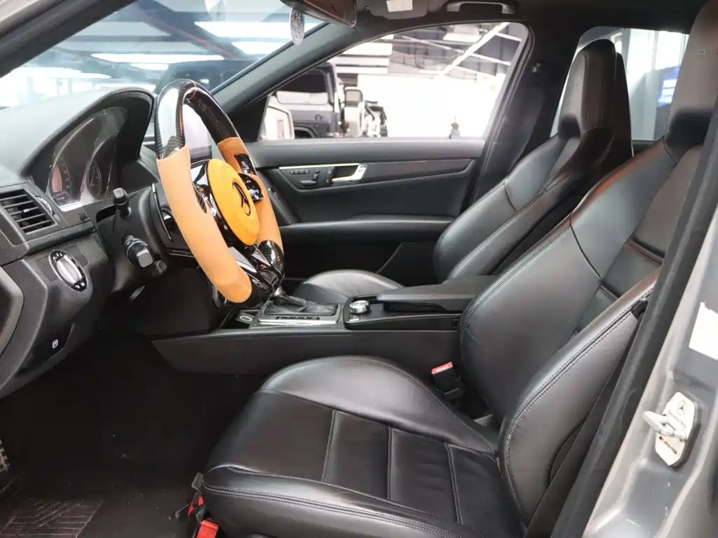 Mercedes-Benz C-Class AMG 2012 — фото 14