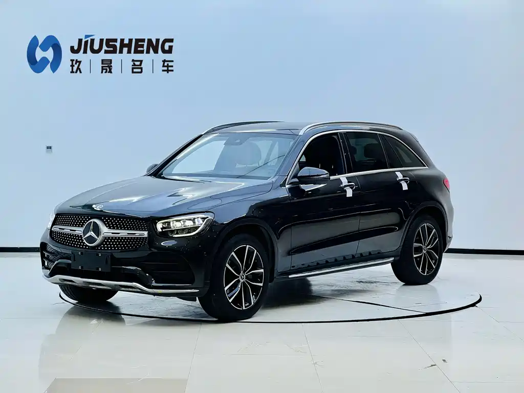 Mercedes-Benz GLC 2022 — фото 1