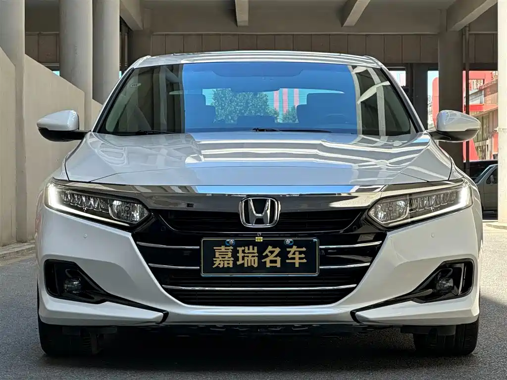 Honda Accord 2022 — фото 2