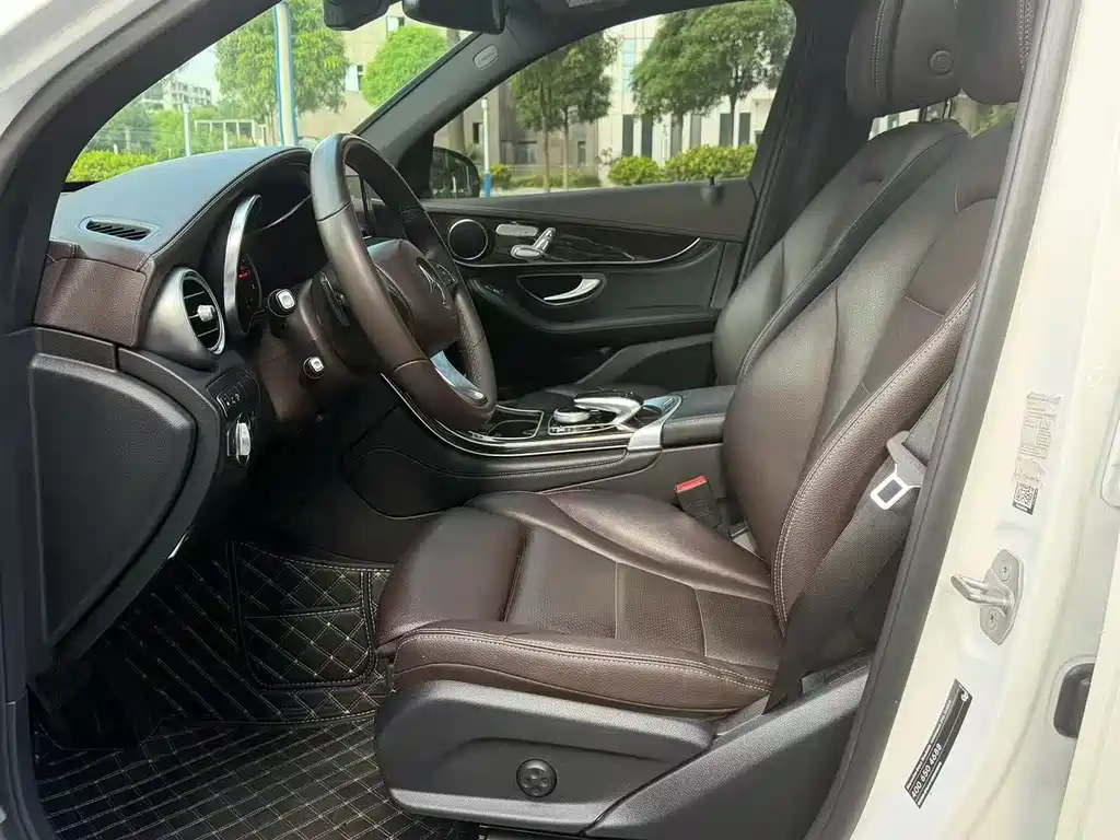 Mercedes-Benz GLC 2016