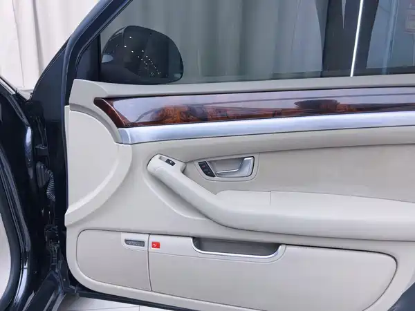 Audi A8 2008