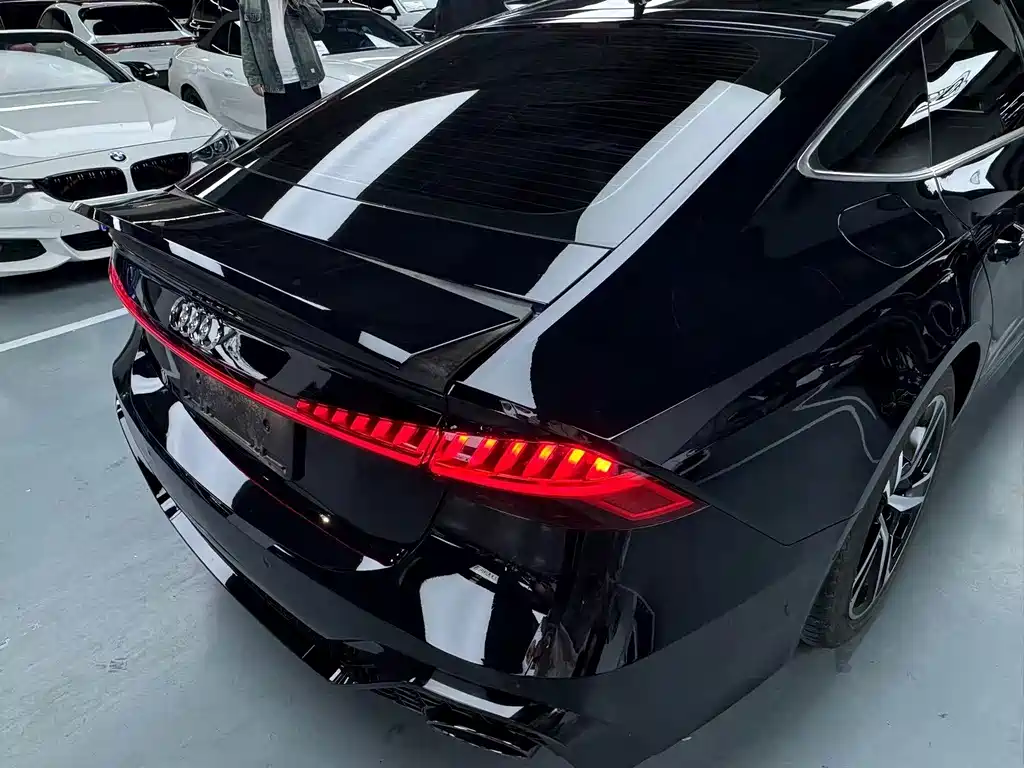 Audi A7 2021 — фото 9