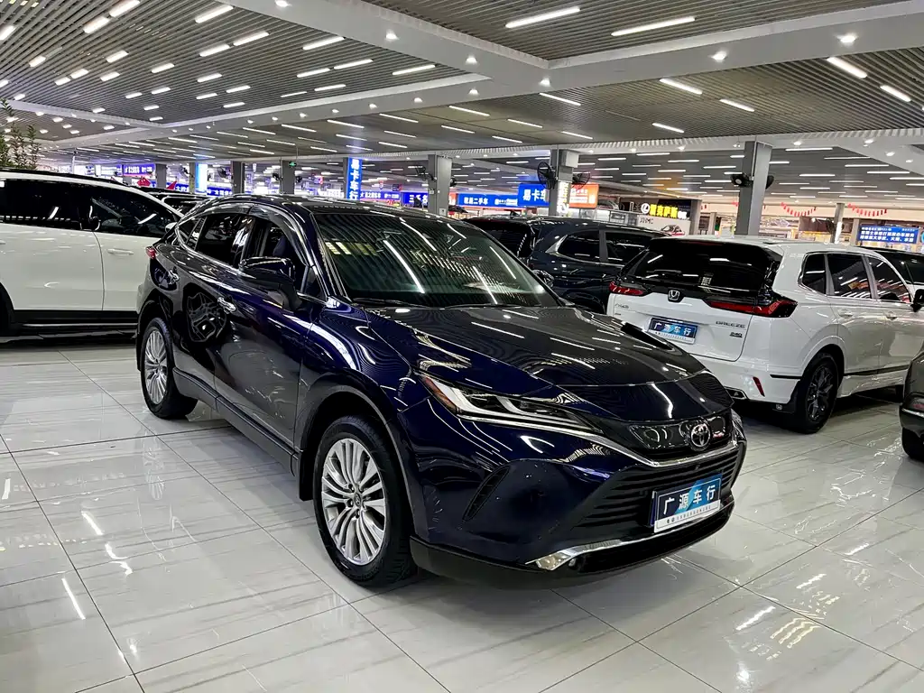 Toyota Harrier 2022 — фото 3