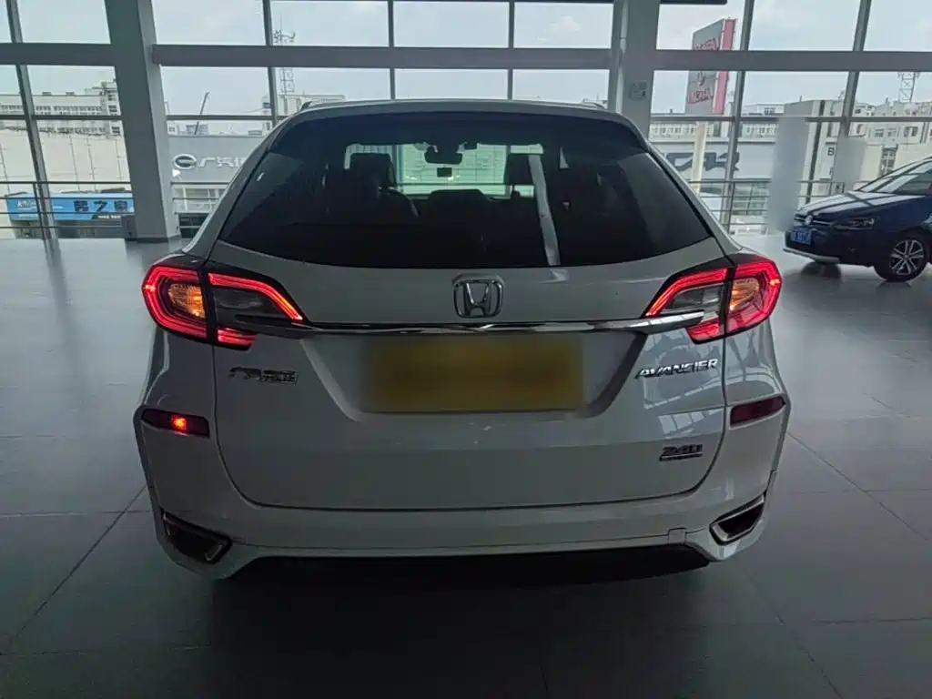 Honda Avancier 2018 — фото 6