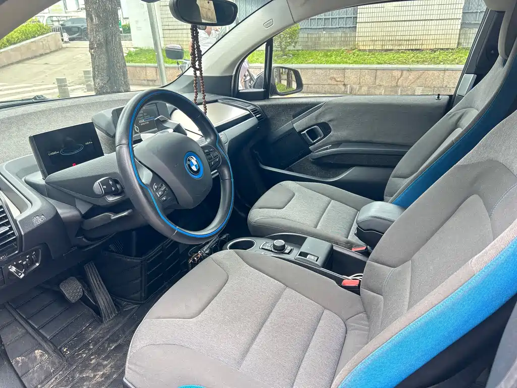 BMW i3 2018 — фото 8