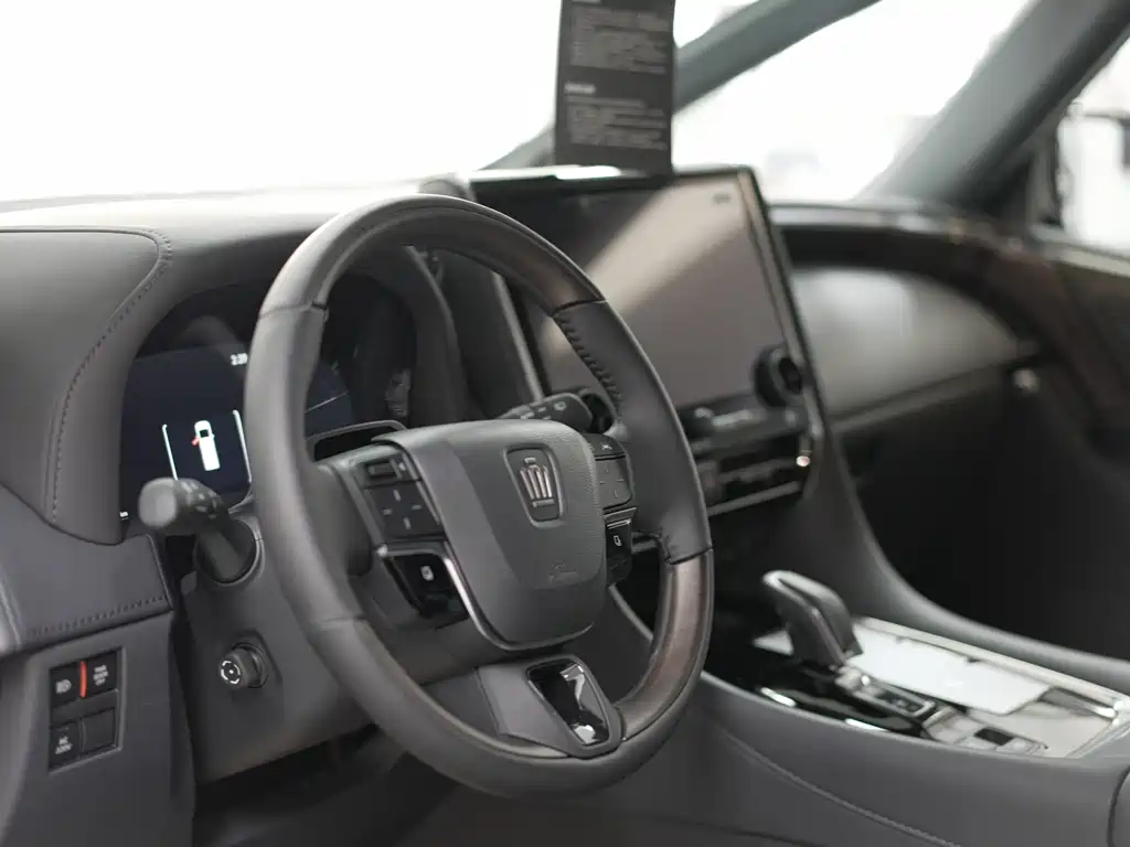 Toyota Vellfire — фото 14