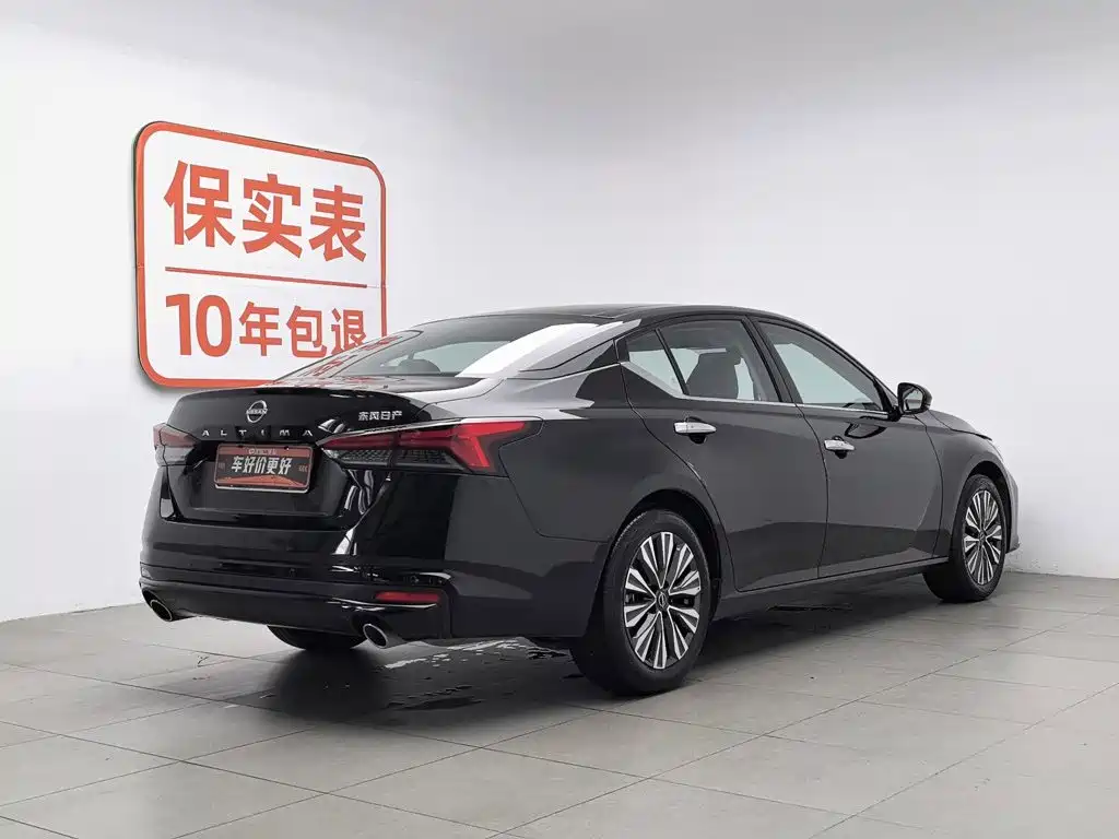 Nissan Teana 2024