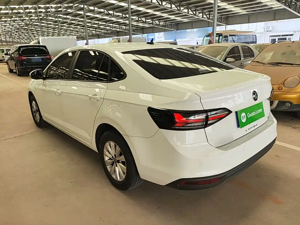 Volkswagen Lavida 2024