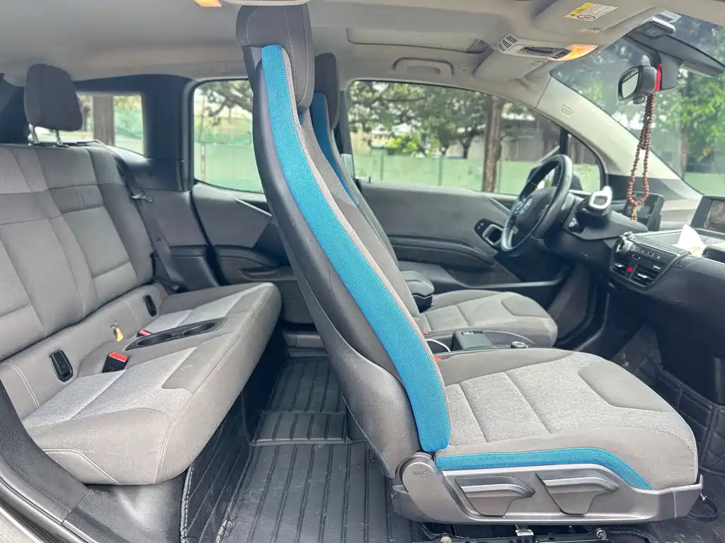 BMW i3 2018 — фото 16