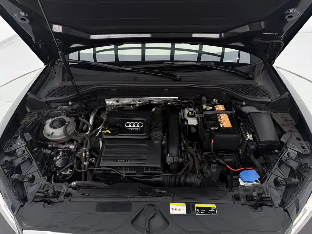 Audi Q2L 2022 — фото 18