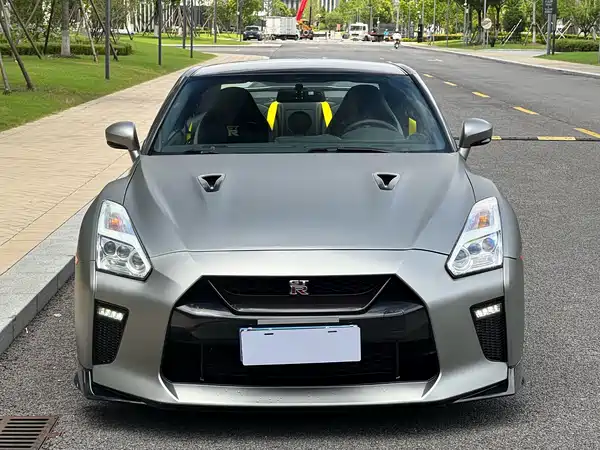 Nissan GT-R 2010