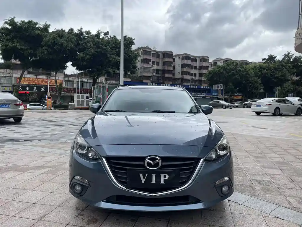 Mazda 3 Axela 2017 — фото 2
