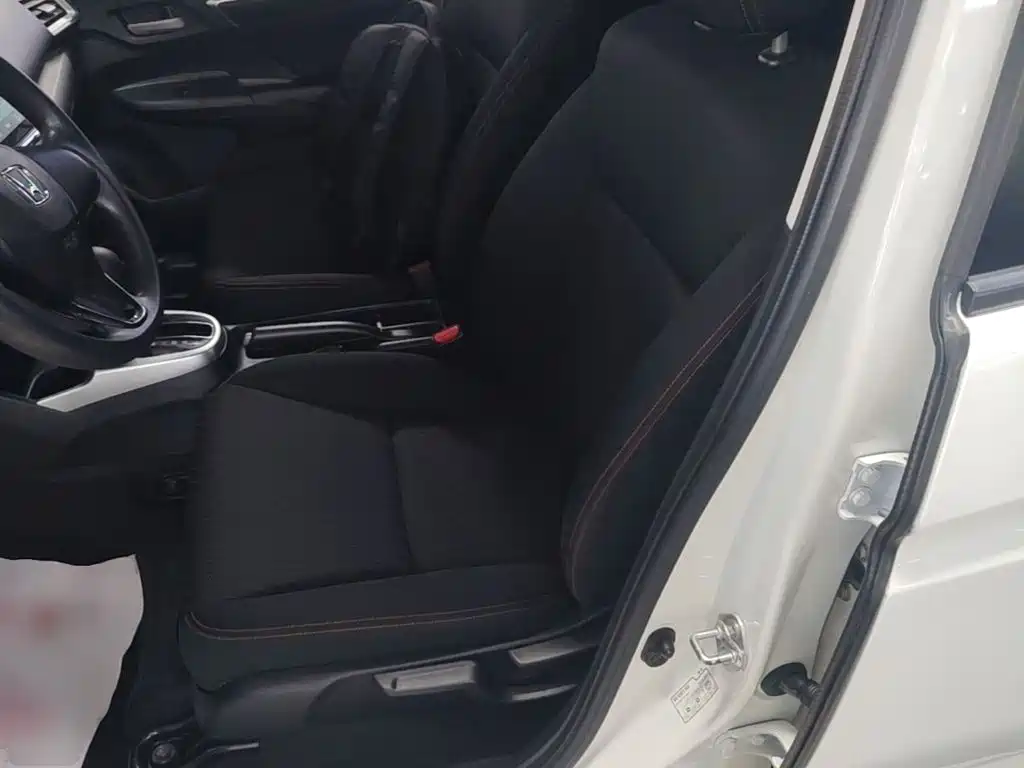 Honda Fit 2018 — фото 15