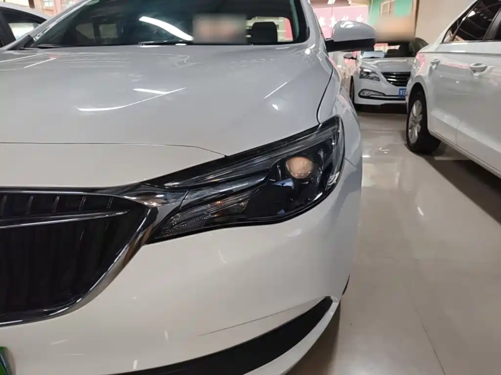 Buick Excelle 2021 — фото 24