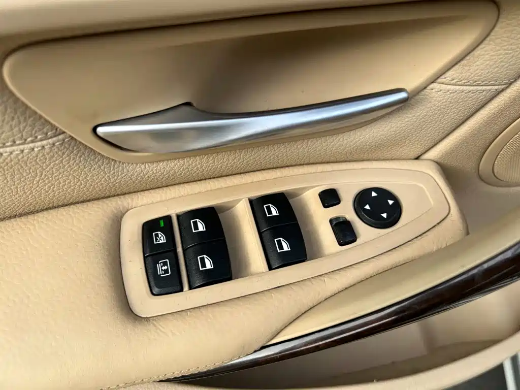BMW 3 Series 2015