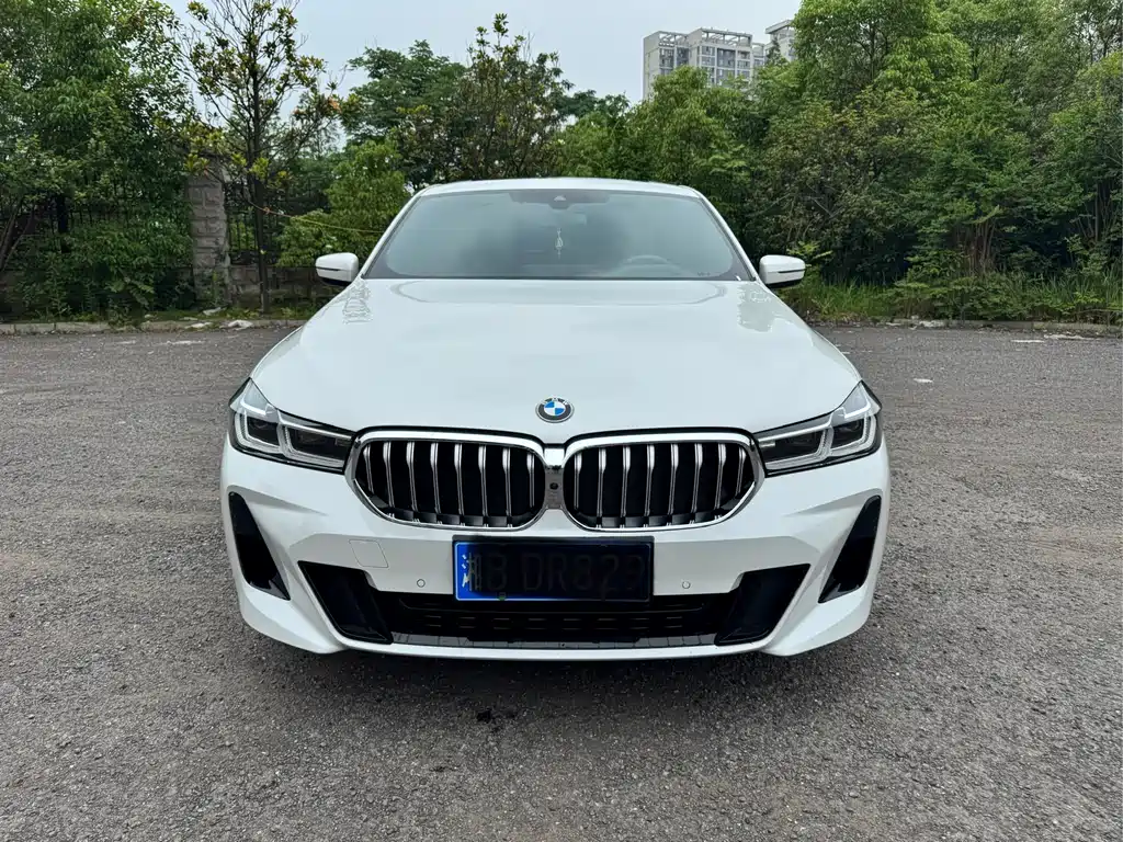 BMW 6 Series GT 2023 — фото 2