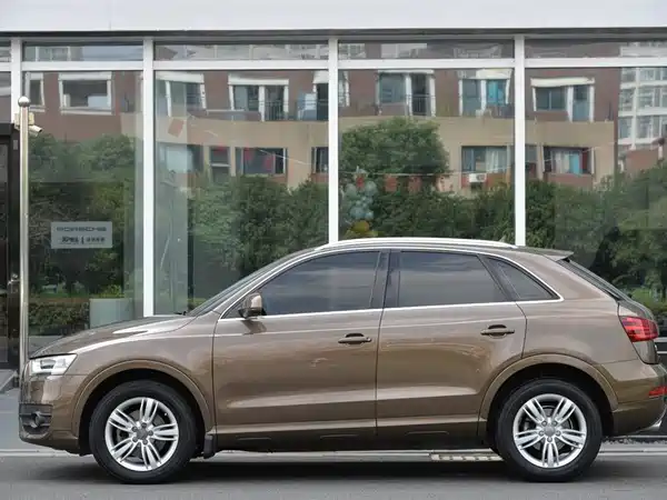 Audi Q3 2015