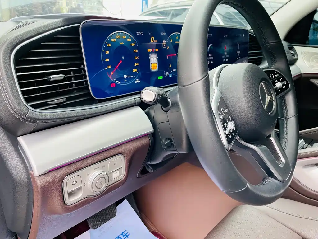 Mercedes-Benz GLE 2023 — фото 11