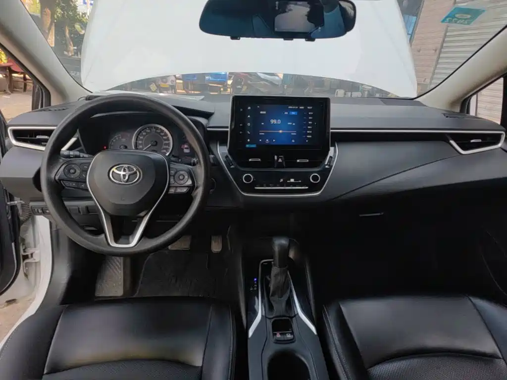 Toyota Corolla 2020 — фото 10