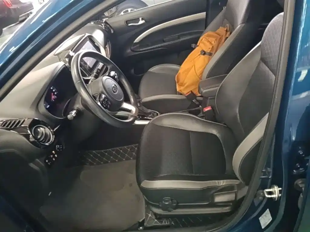 Kia KX1 2019 — фото 15